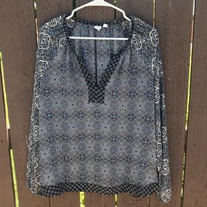Gap Blouse Large Blue And Navy Geometric Floral